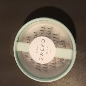 Sweed all blk Nikki Makeup